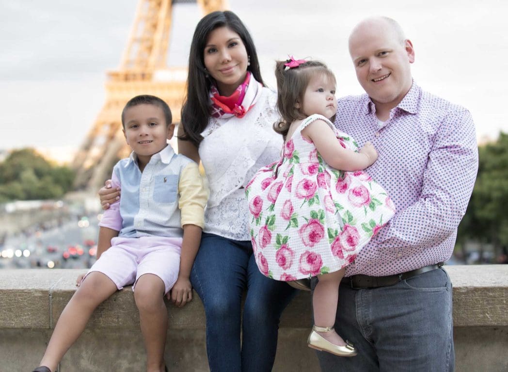 Paris family picnic and professional photography