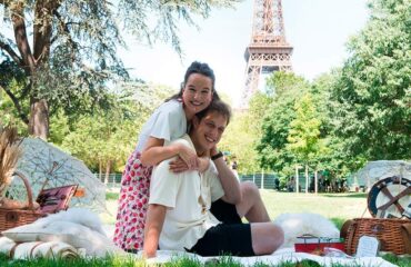 Lets enjoy a Paris picnic in the spring.