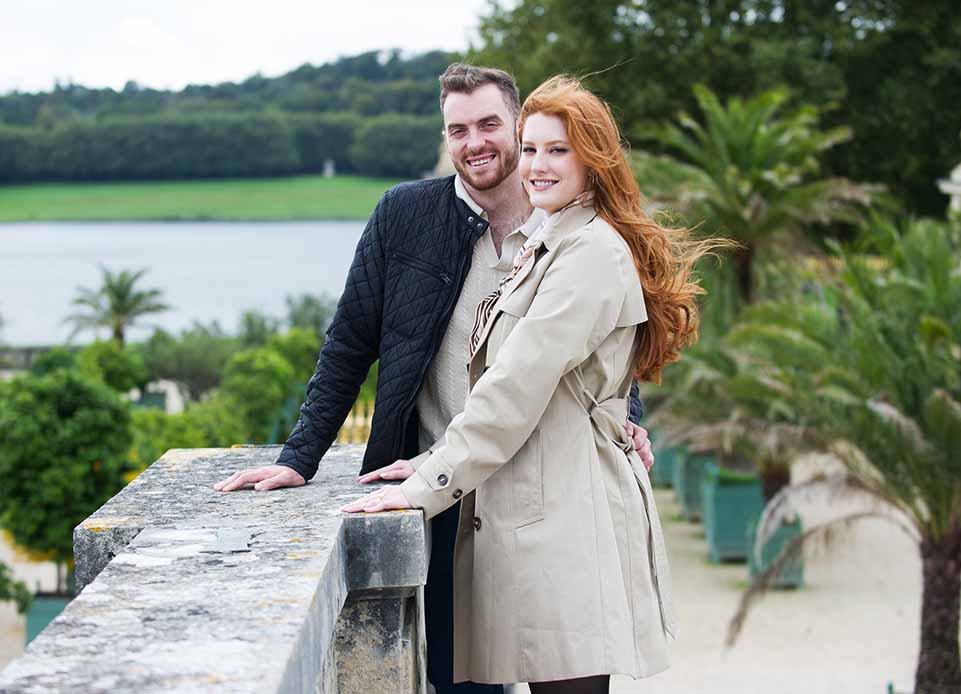 Versailles engagement photo