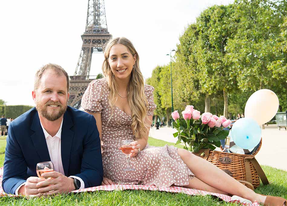 Paris engagement photographer